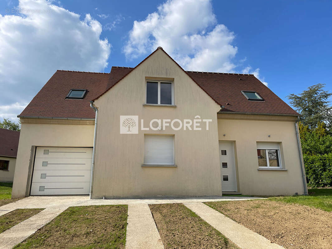 Maison à MAROLLES-EN-BRIE