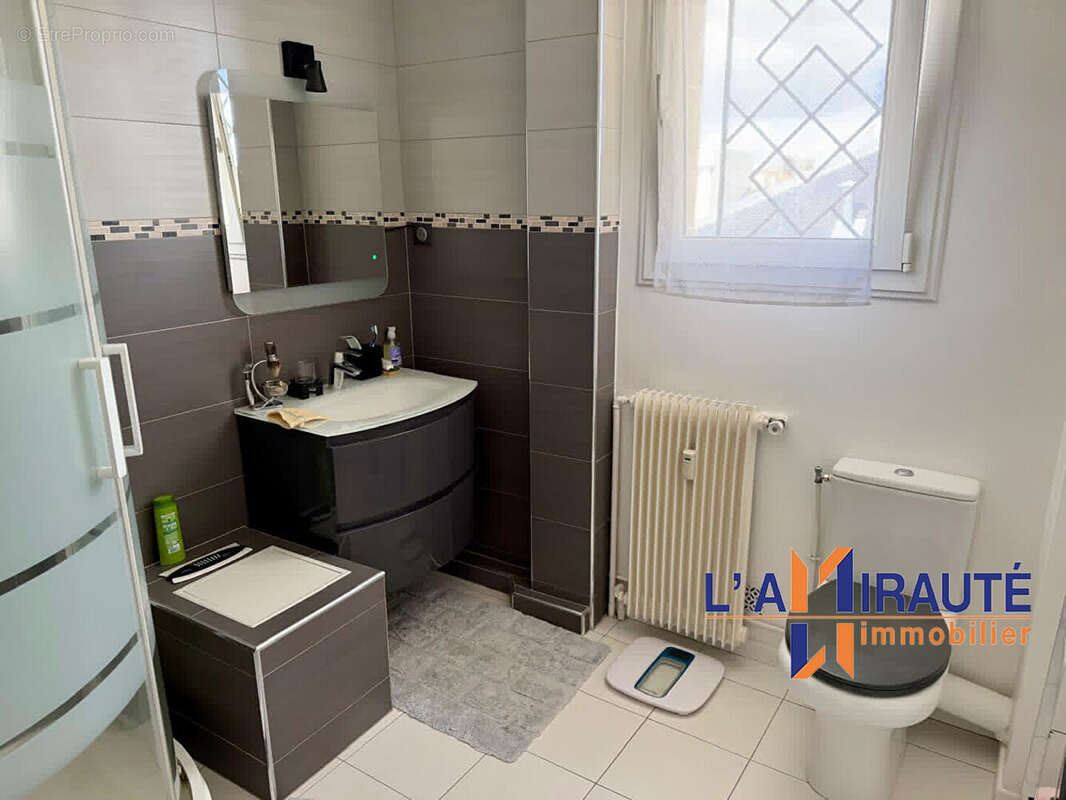 Appartement à MAISONS-LAFFITTE