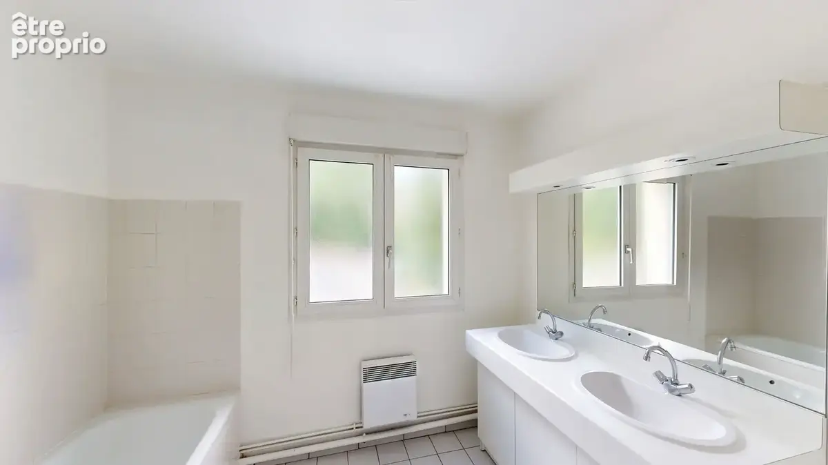 Appartement 5 pièces - secteur fort des justices - photo 8