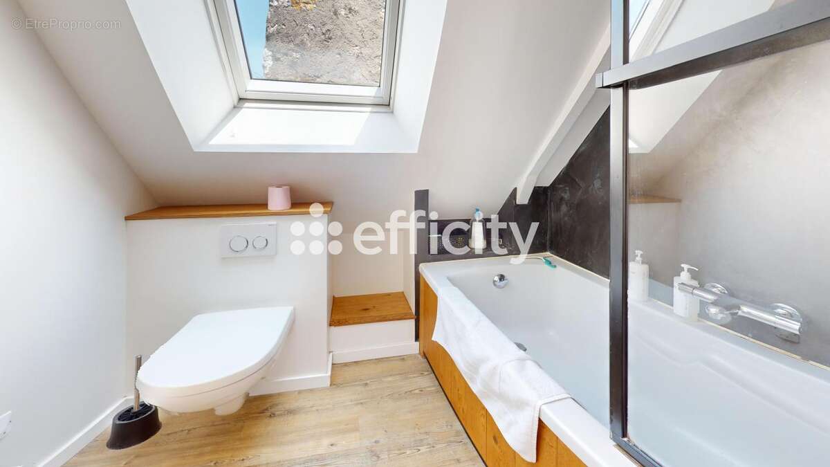 Maison à PLOUHARNEL