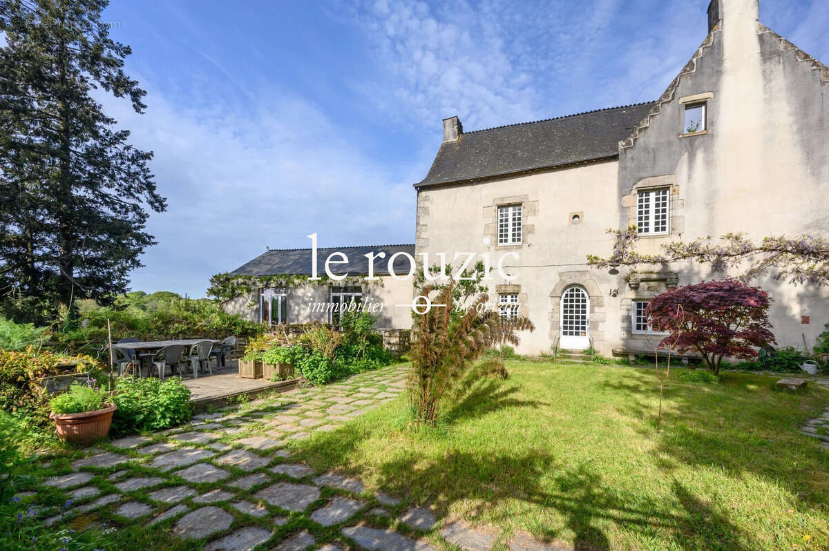 Maison 282 m² à Rochefort-En-Terre  - photo 2