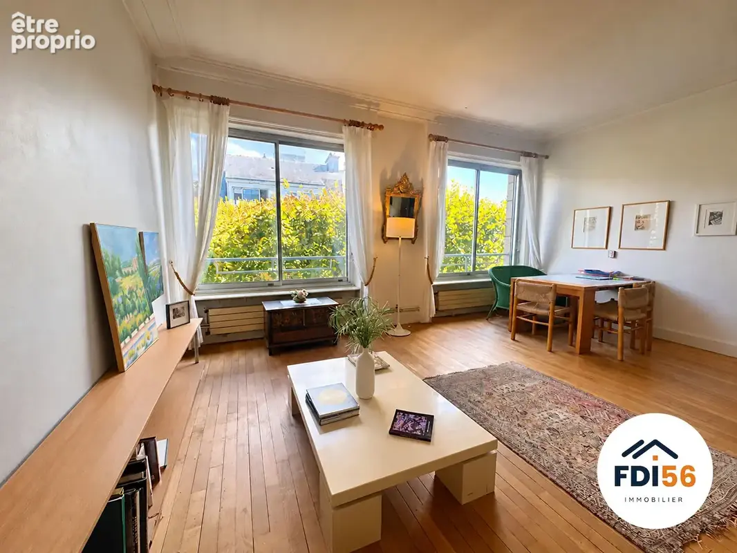 A vendre lorient centre-ville - beau t3 de 83 m² - proche bassin à flot - photo 1