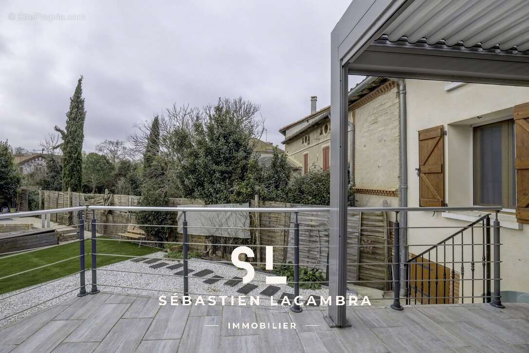 Maison à LISLE-SUR-TARN