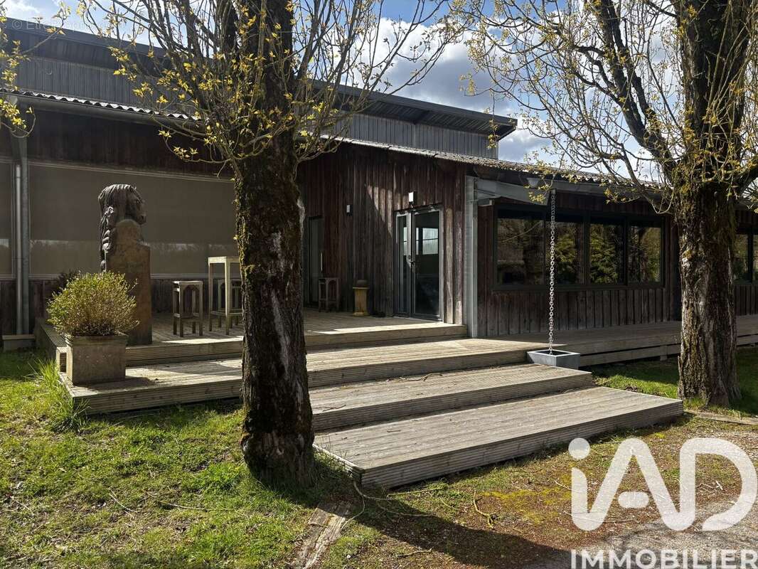 Maison 1 m² à Les Breviaires  - photo 2