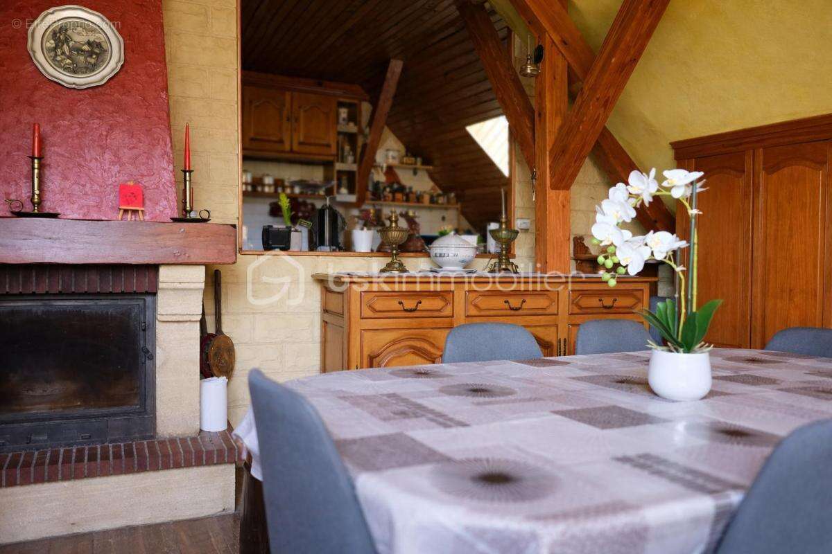 Maison traditionnelle – 2 logements – 9,45 ares - photo 9