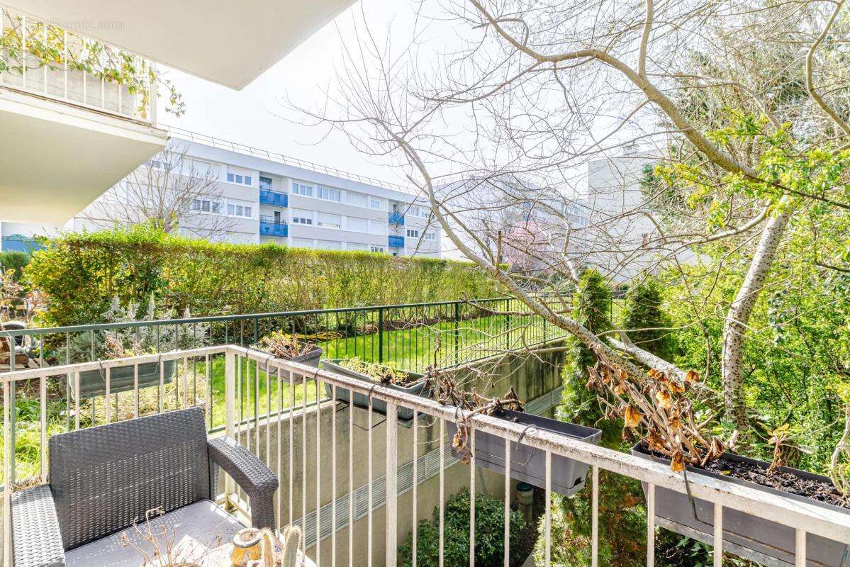 Appartement à GARCHES