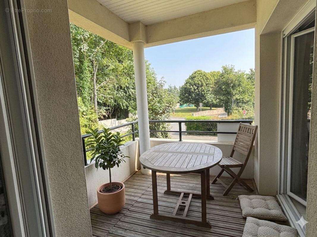 Appartement à TONNAY-CHARENTE