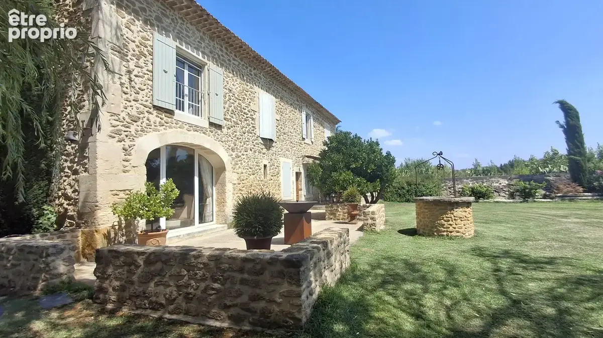 Exclusivité - Mas de 385m²  dans la campagne de Suze La Rousse - photo 2