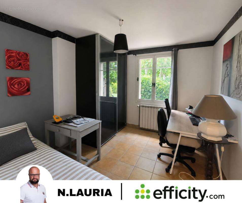 Maison 153 m² à Cadenet  - photo 10