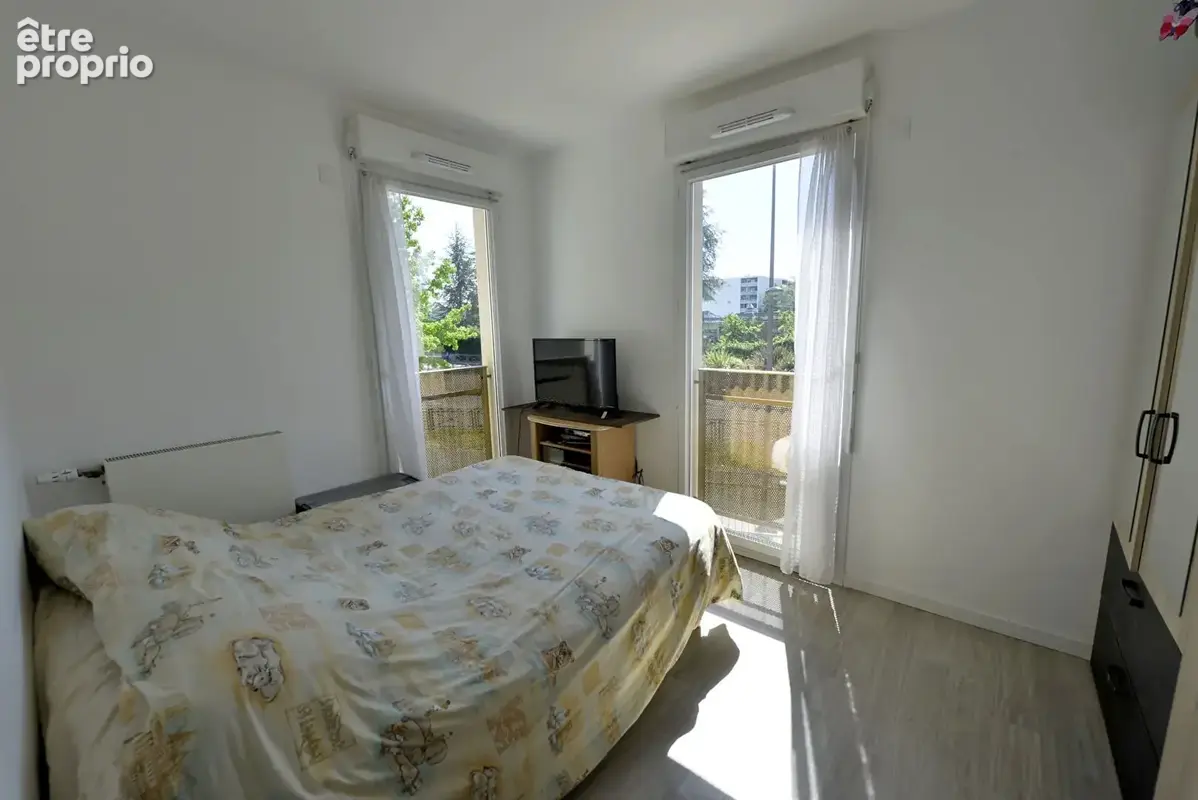 Appartement de 2019 + balcons + parking securise - photo 6