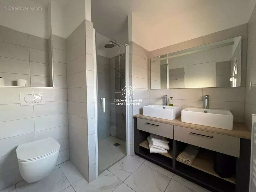 Appartement à SAINT-CYPRIEN