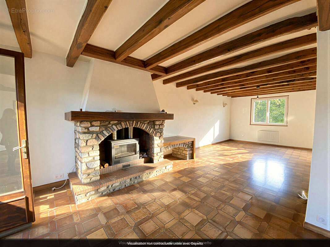 Maison à BAZAINVILLE