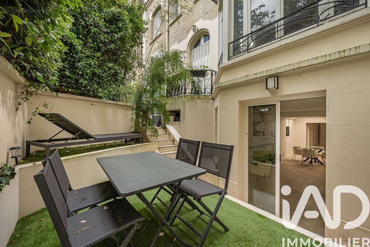 Photo 3 - Appartement à NEUILLY-SUR-SEINE