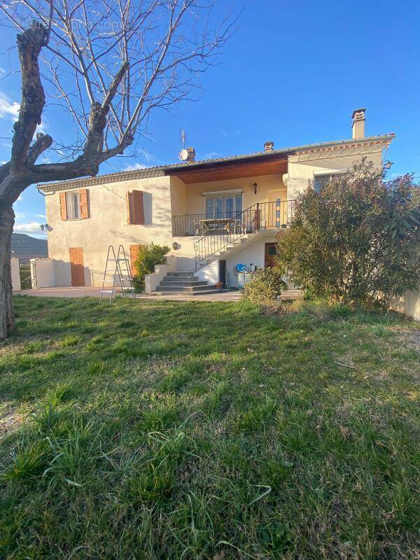 Maison à L&#039;ESCALE