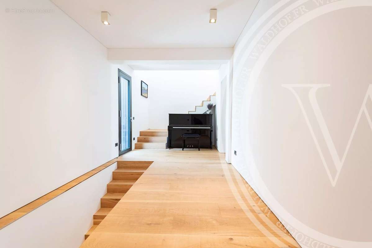 Maison à ROQUEBRUNE-CAP-MARTIN