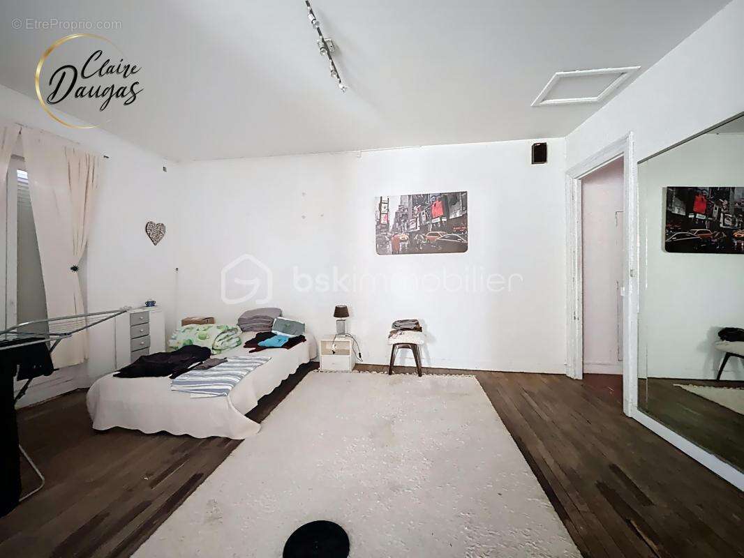 Appartement à TREBES