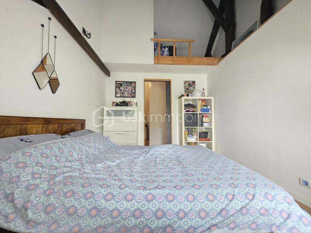 Maison à SAINT-MARTIN-DES-CHAMPS