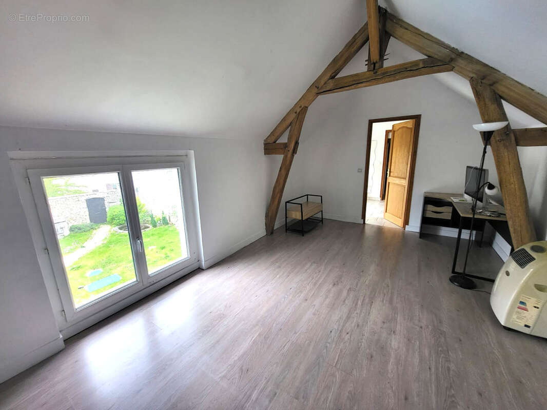 Maison à BOUGLIGNY