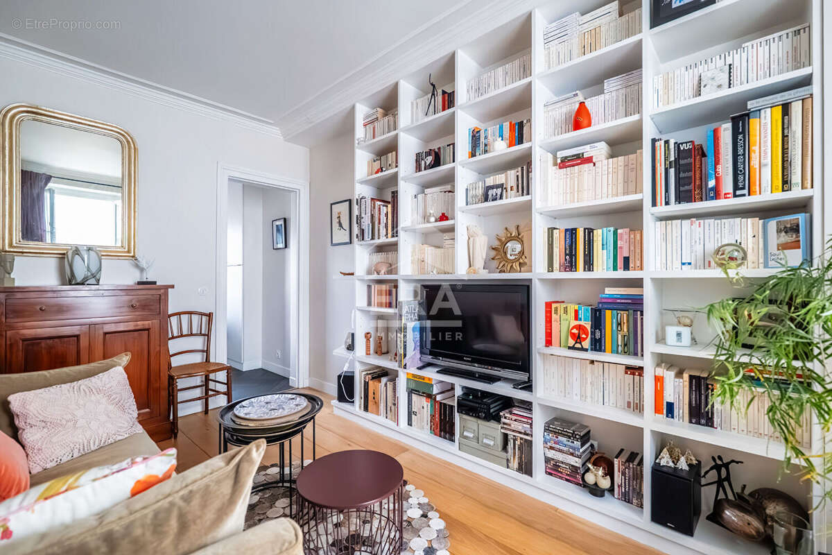 Appartement à PARIS-17E