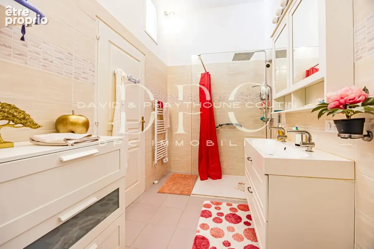 Maison de maitre t6/7 240 m2 5 chambres cave piscine garage dependances terrain 690m2 - photo 13