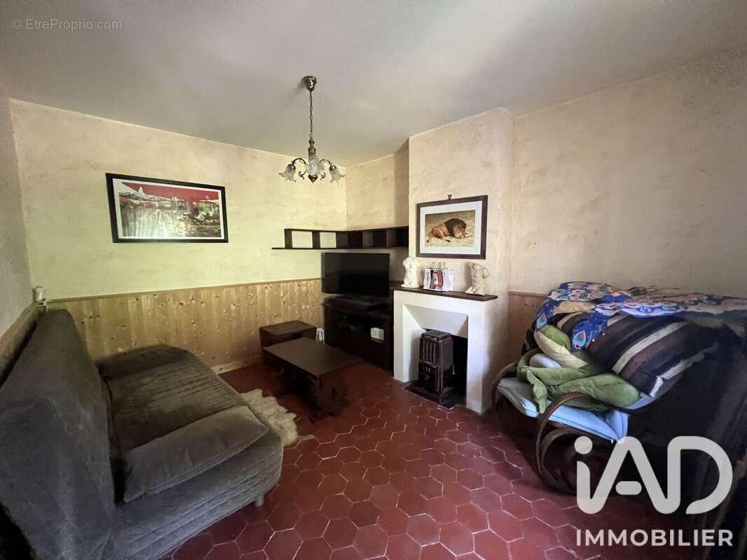 Maison 118 m² à Saint-Martin-Des-Champs  - photo 6