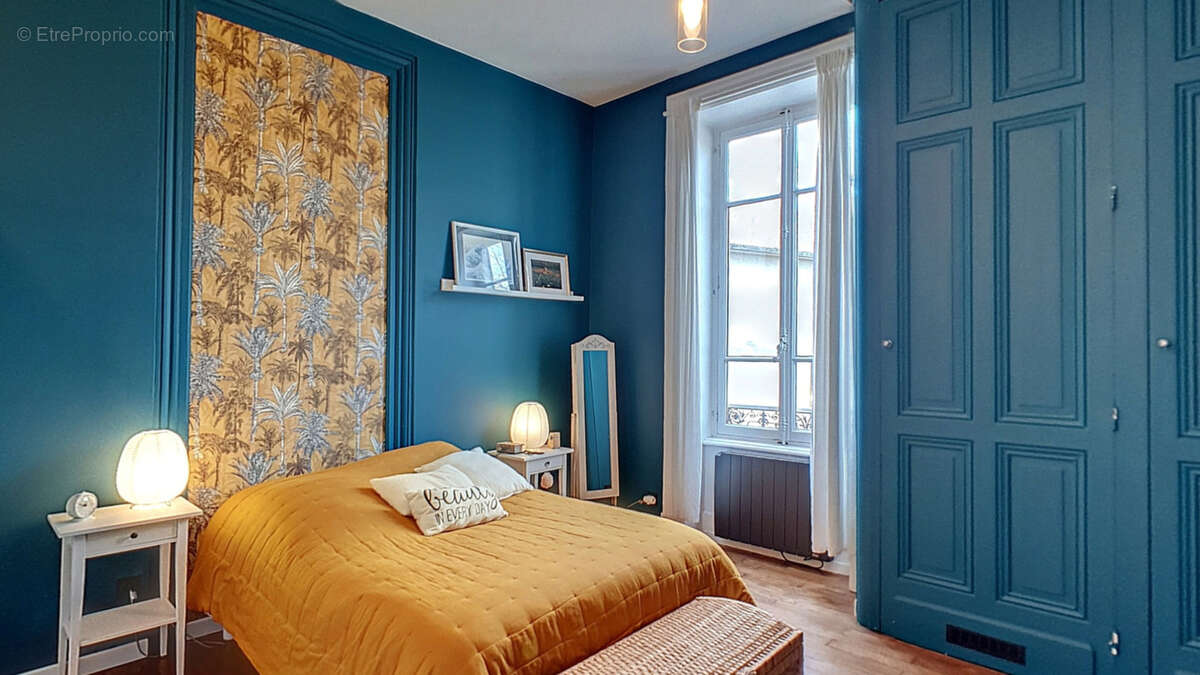 Appartement à SAINT-CLAIR-DE-LA-TOUR