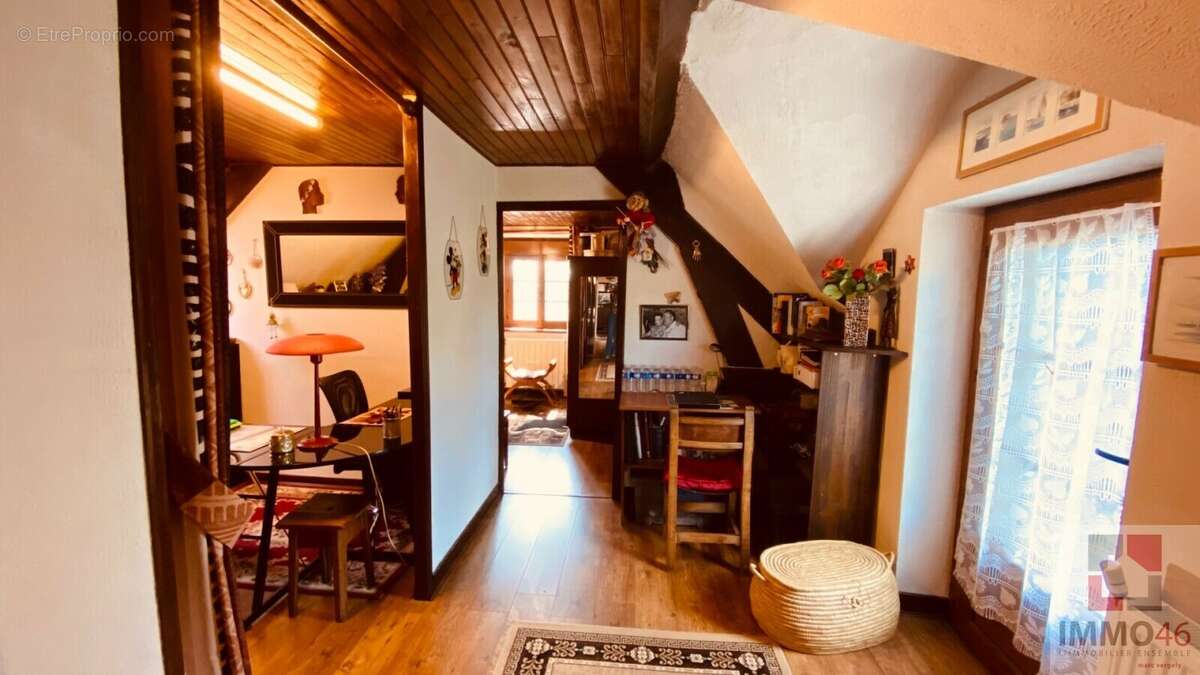 Maison à GRAMAT