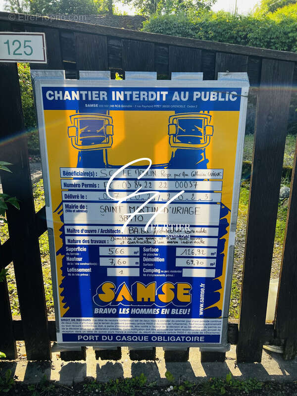 Terrain à SAINT-MARTIN-D&#039;URIAGE