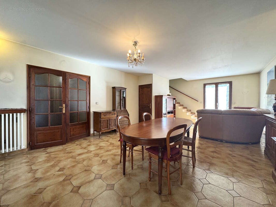 Maison à VILLEPINTE