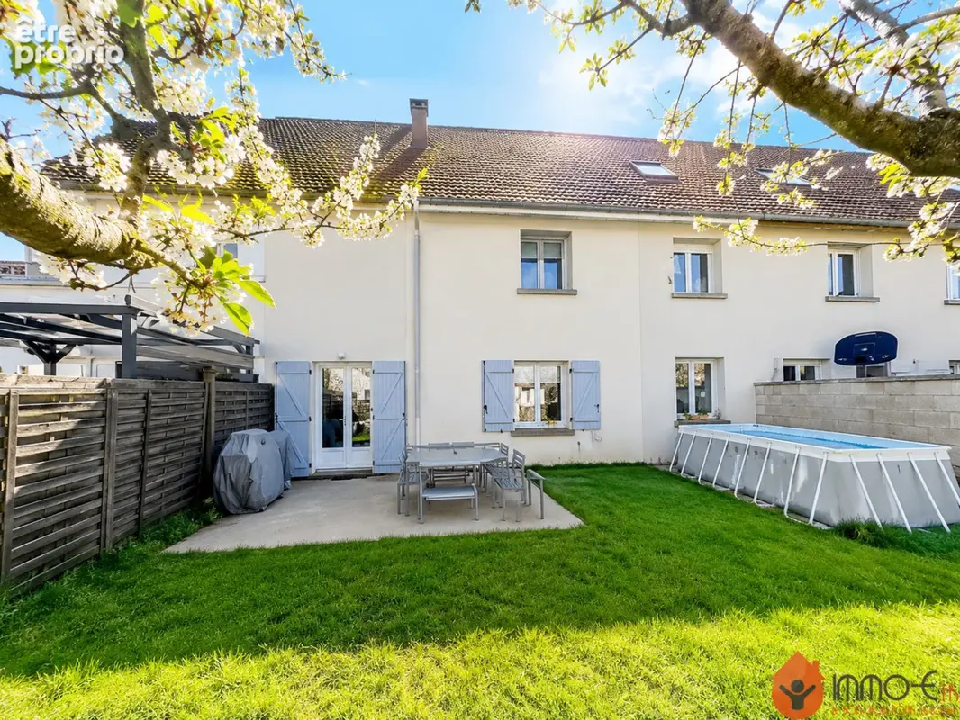 Maison 116 m² à Quincy-Voisins  - photo 9
