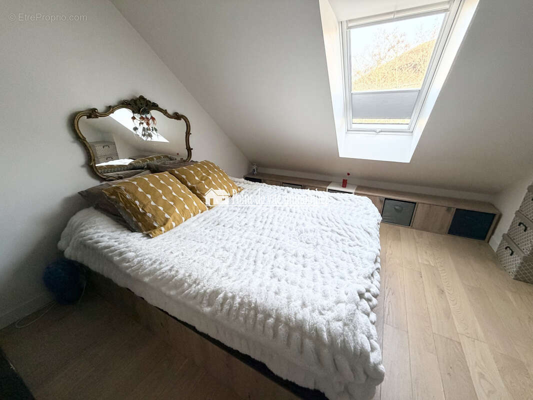 Appartement à CHILLY-MAZARIN