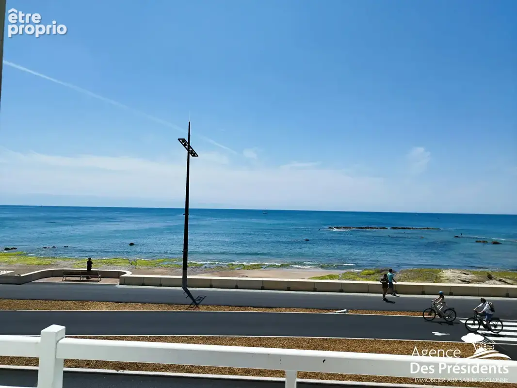 Villa - face mer - photo 2