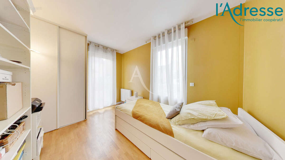 Appartement à CHAMPS-SUR-MARNE