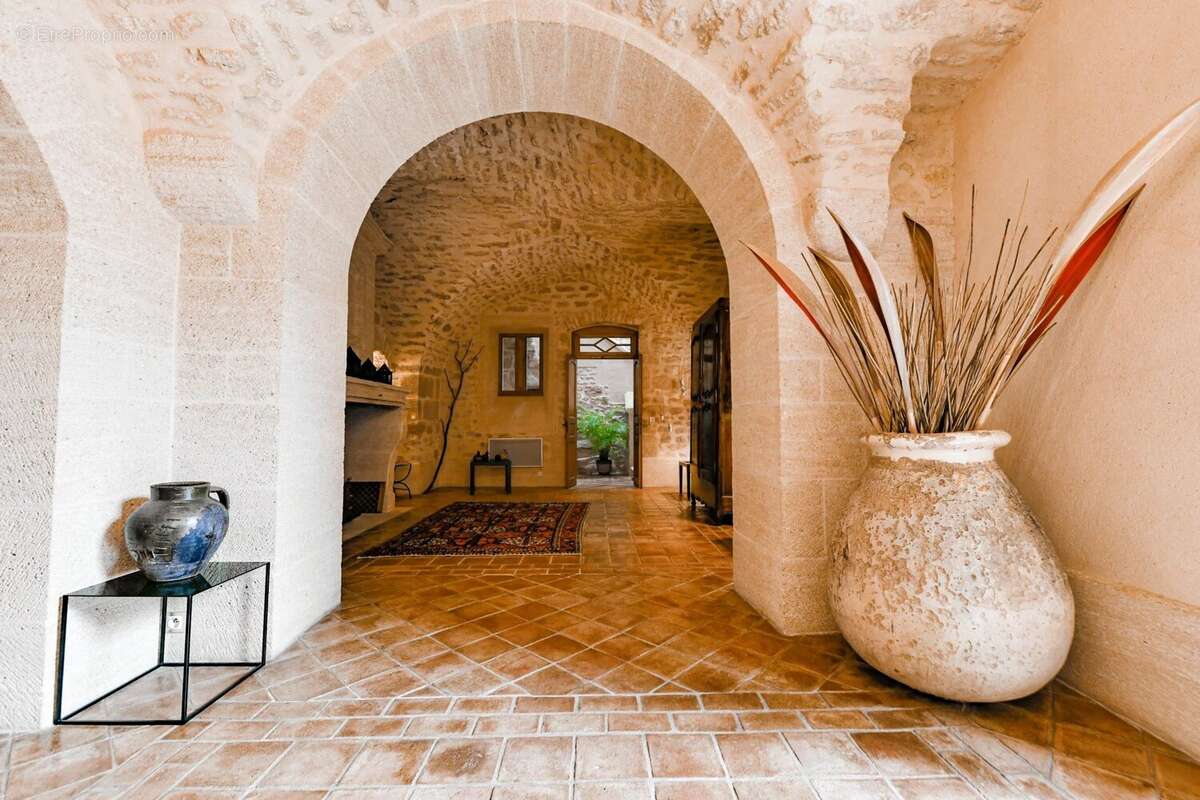 Maison à UZES