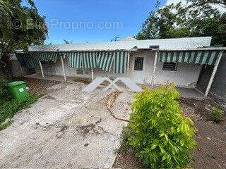 Maison à L&#039;ETANG-SALE