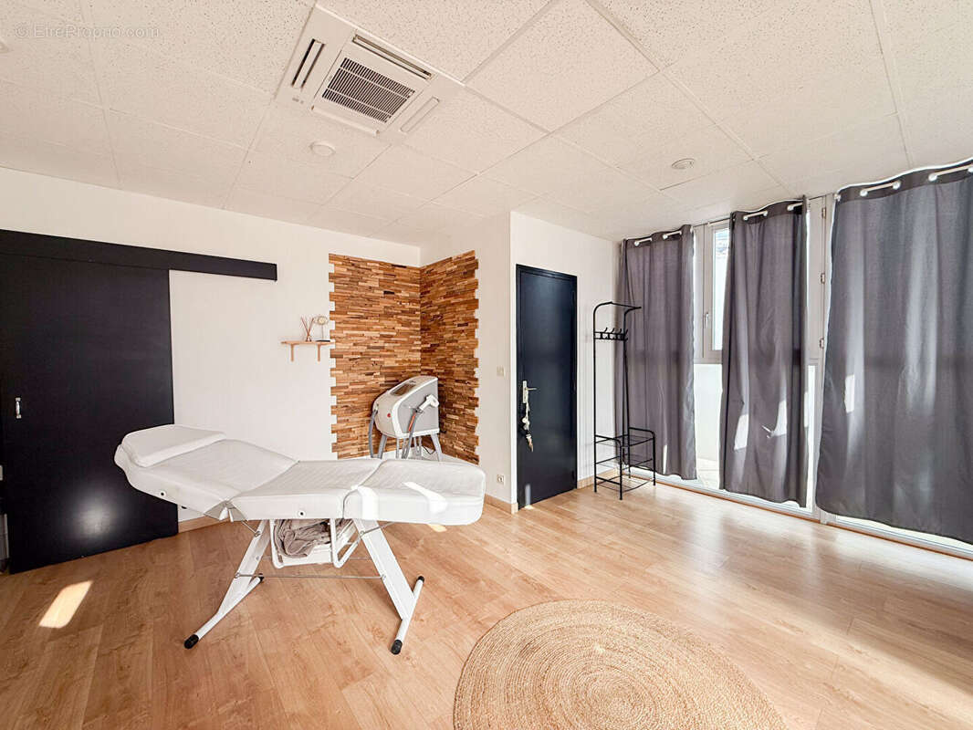 Commerce à GARDANNE