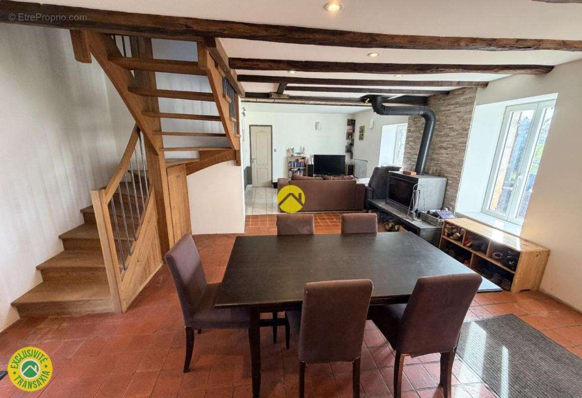 Maison à CHATEAUNEUF-SUR-CHER