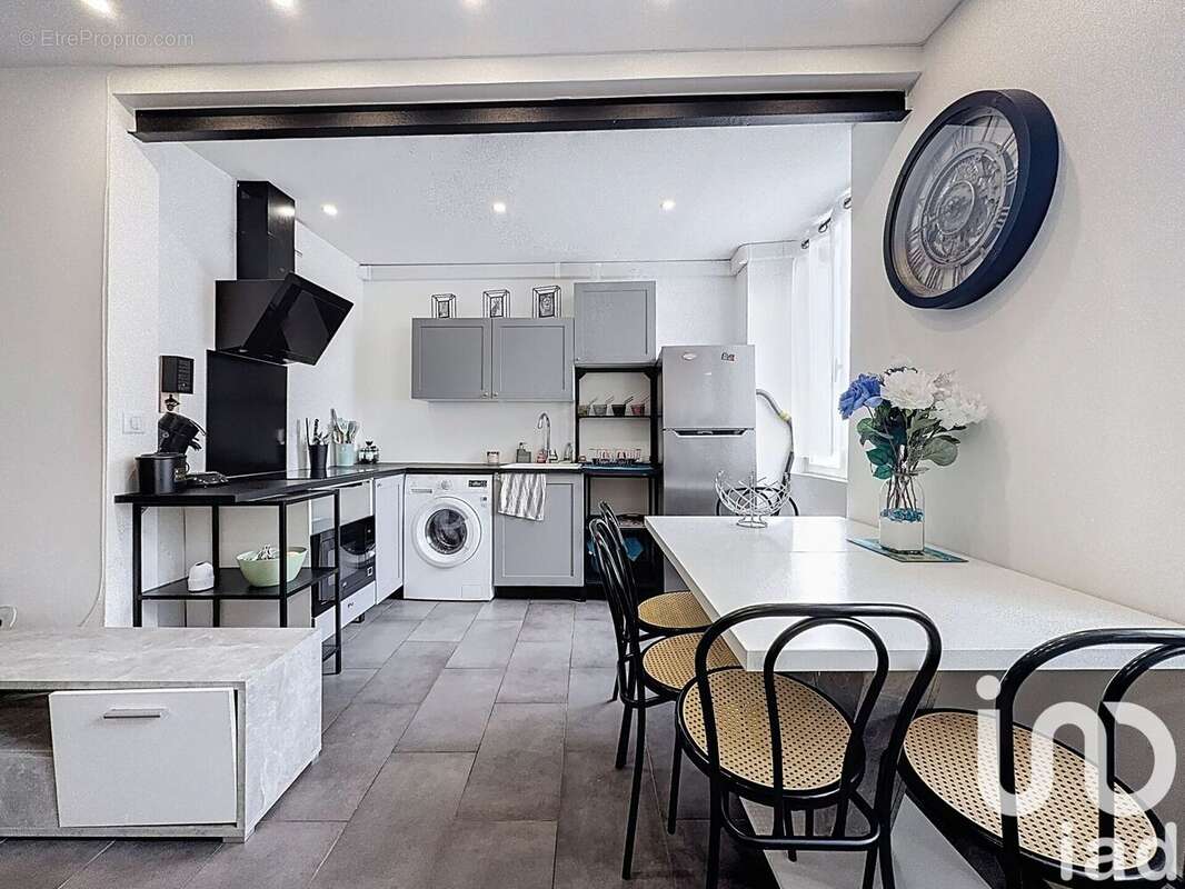 Photo 2 - Appartement à BRUYERES-LE-CHATEL