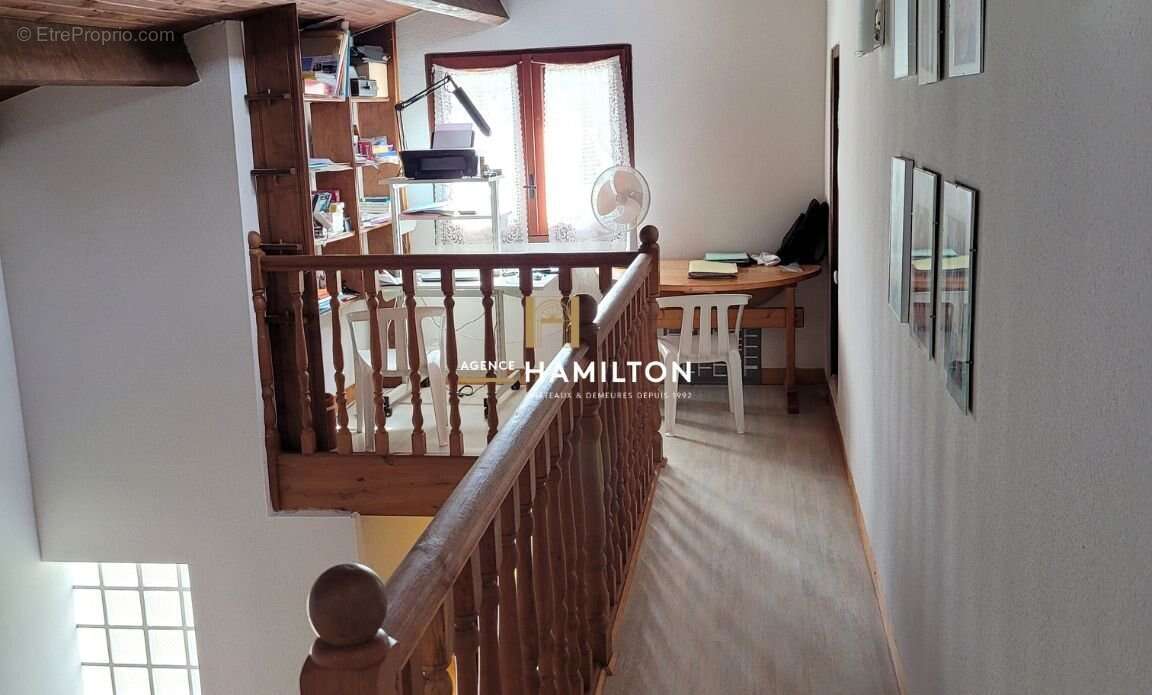 Maison à CORDES-SUR-CIEL