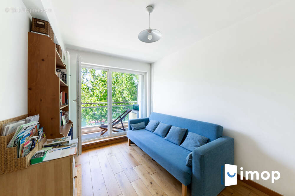 Appartement à PARIS-19E