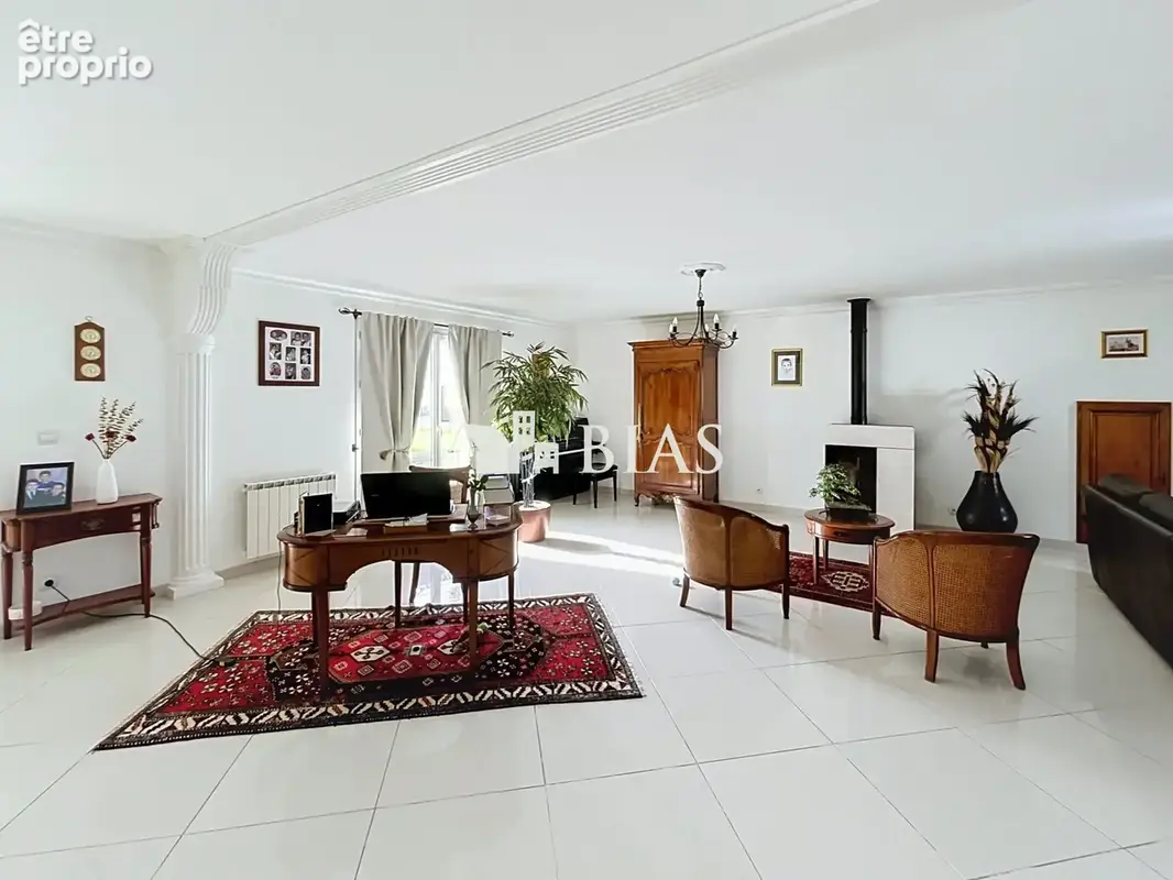 Maison 4 pièces 144 m² à vendre à Grand-Couronne (76530) - photo 3