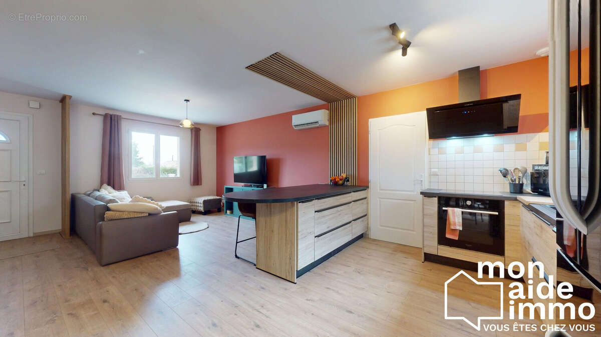 Maison à CASTELJALOUX