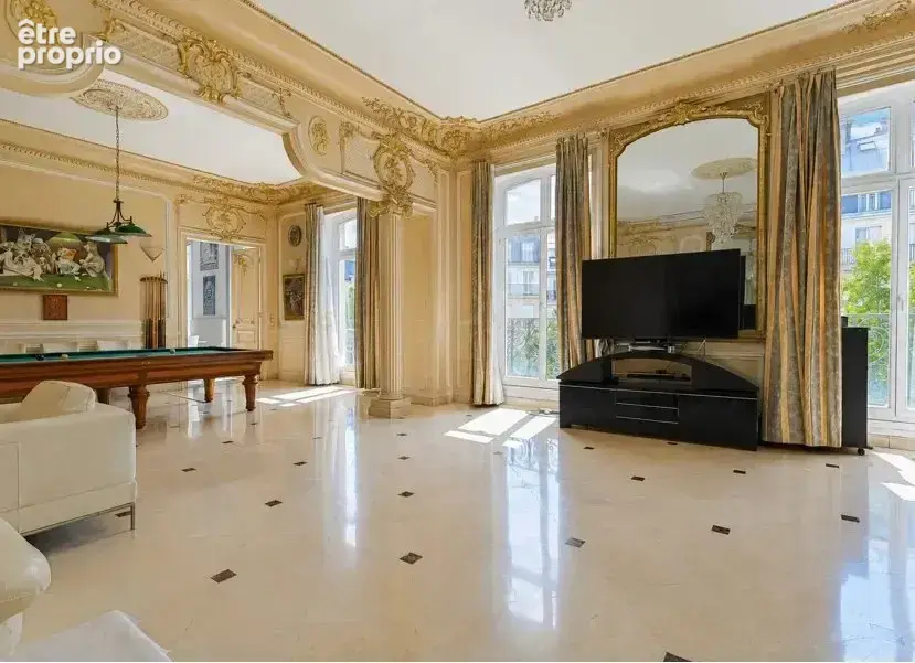 Paris 11ᵉ – république  appartement d’exception de 258 m² + 17 m² de balcon - photo 2