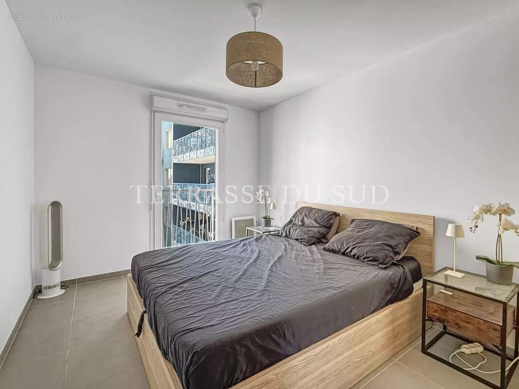 Appartement à MARSEILLE-8E