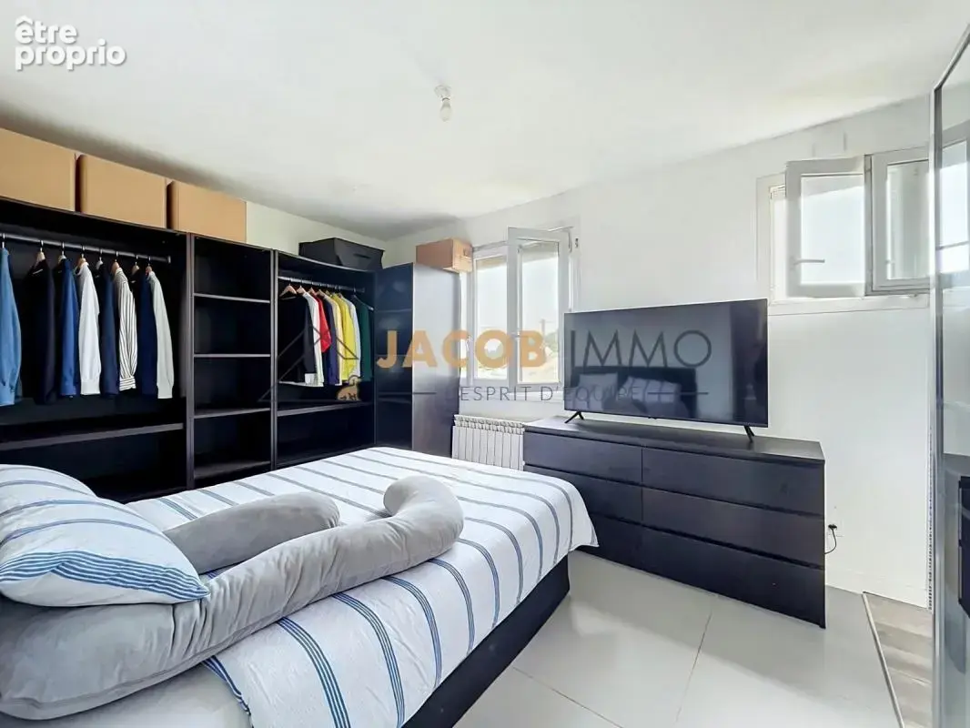 Maison de 107 m² au cœur de Milizac – 4 chambres - photo 8