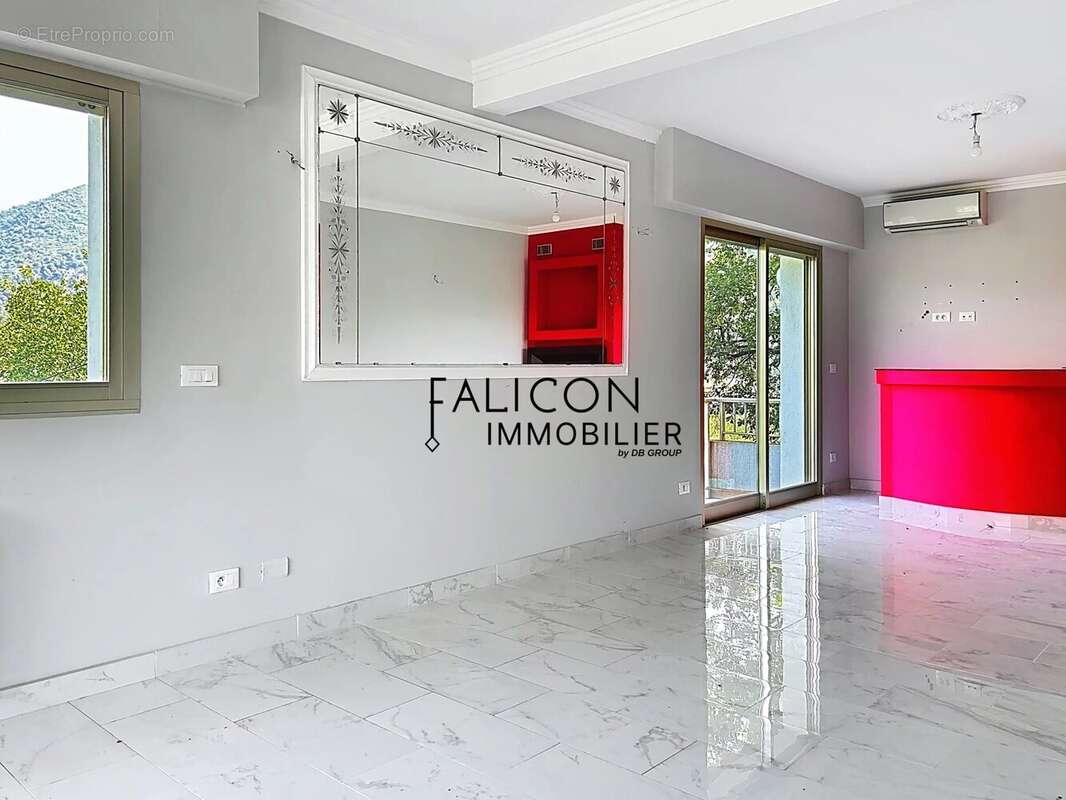 Maison à TOURRETTE-LEVENS