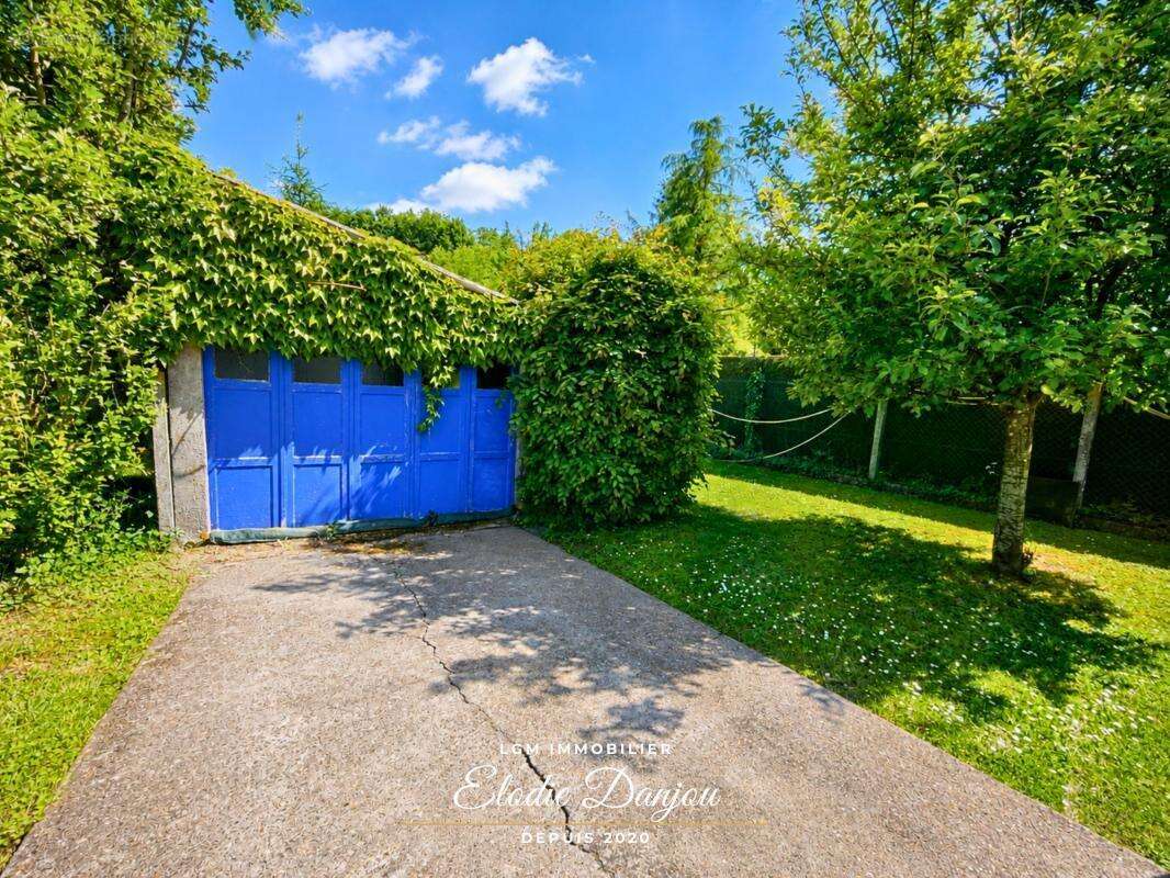 Authentique chaumière rénovée – 2 chambres, bureau, jardin, garage et dépendances à seulement quelques minutes de Châteaudun - photo 13
