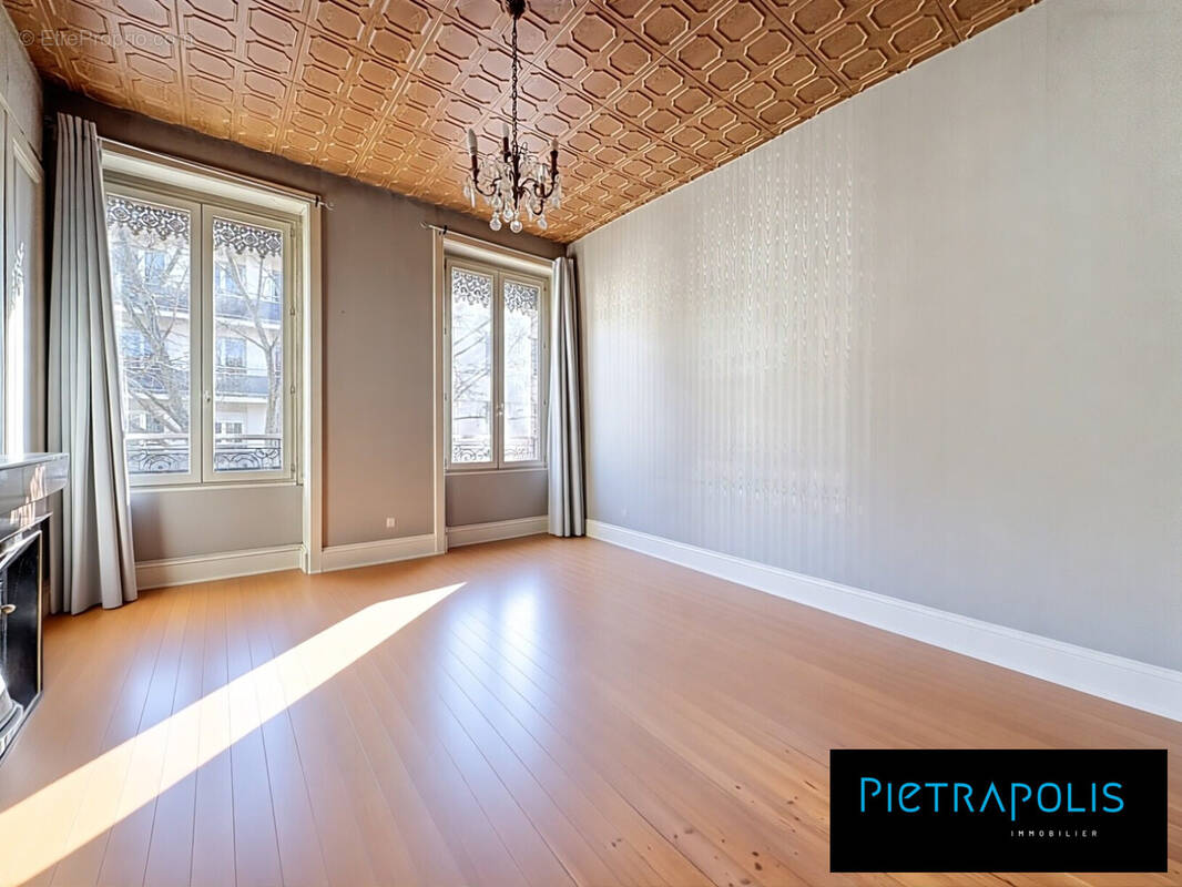 Appartement à LYON-3E