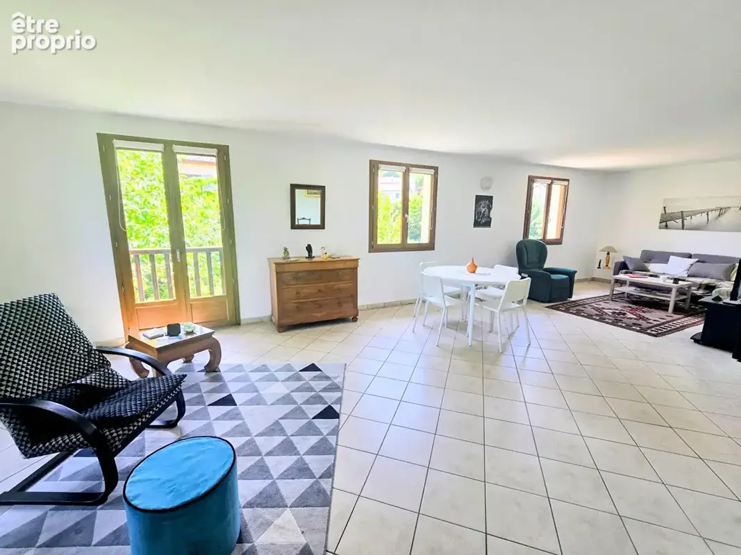 Maison spacieuse avec jardin - photo 4