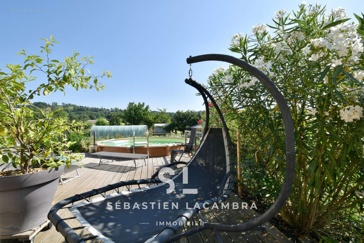 Maison à LESCURE-D&#039;ALBIGEOIS